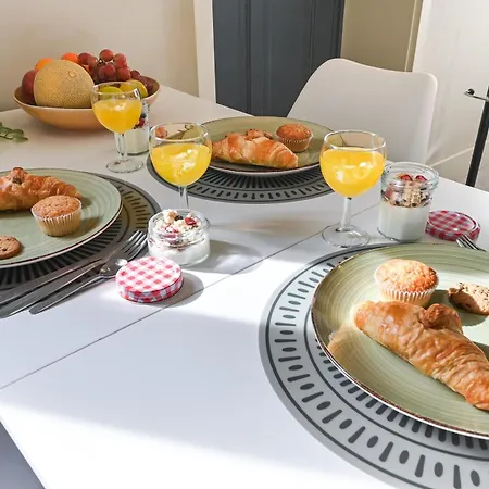 Villa Cosy Housetypical Space In By Su E Luís *