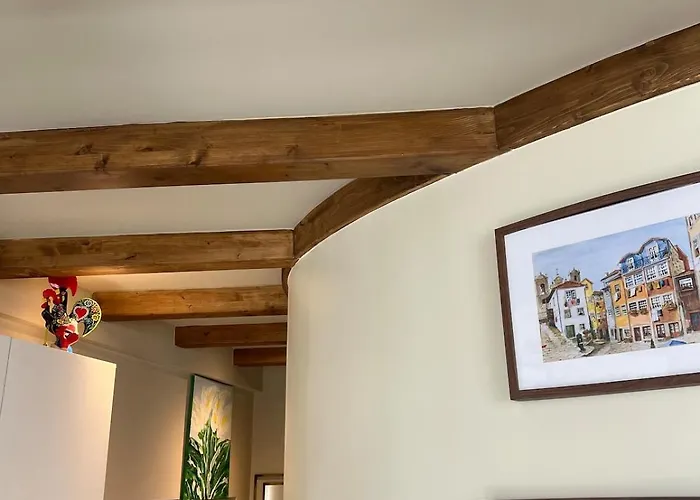 فيلة Cosy Housetypical Space In By Su E Luis *